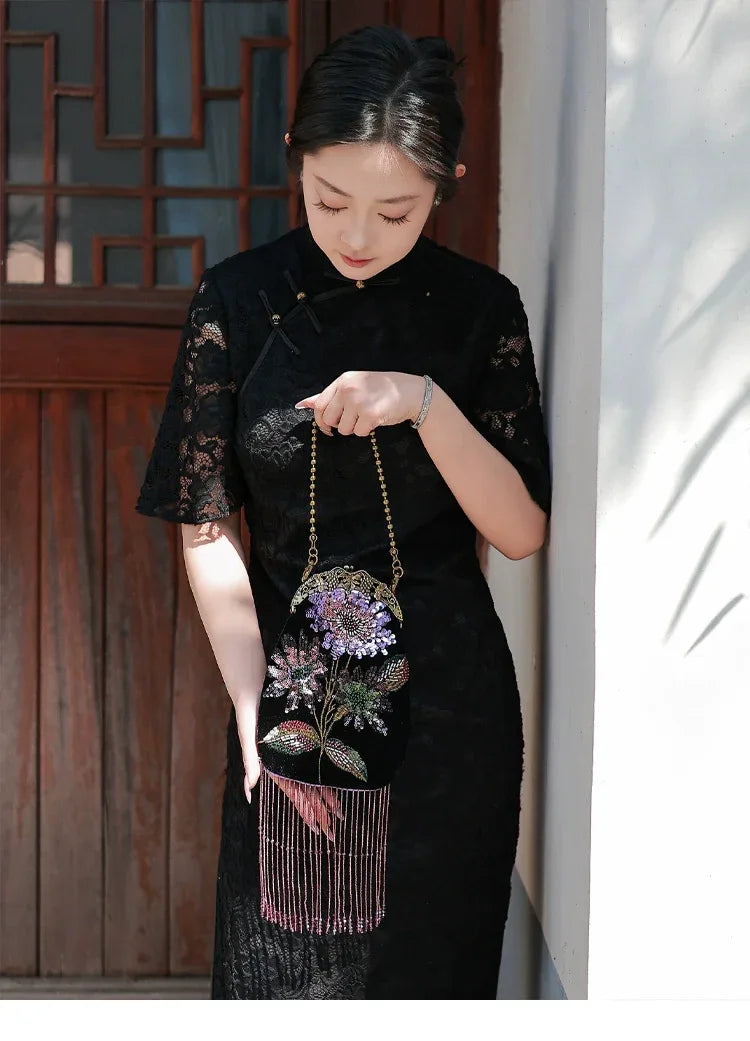 Embroidered Butterflies Black Bag | Canvas Crossbody with Beaded Chain - Yandan_Hanfu