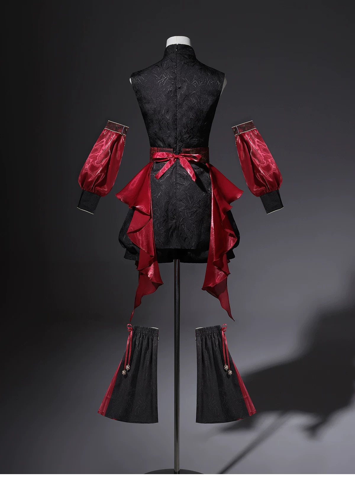 Back of the mannequin outfit showing sleeve and leg-cover shapes