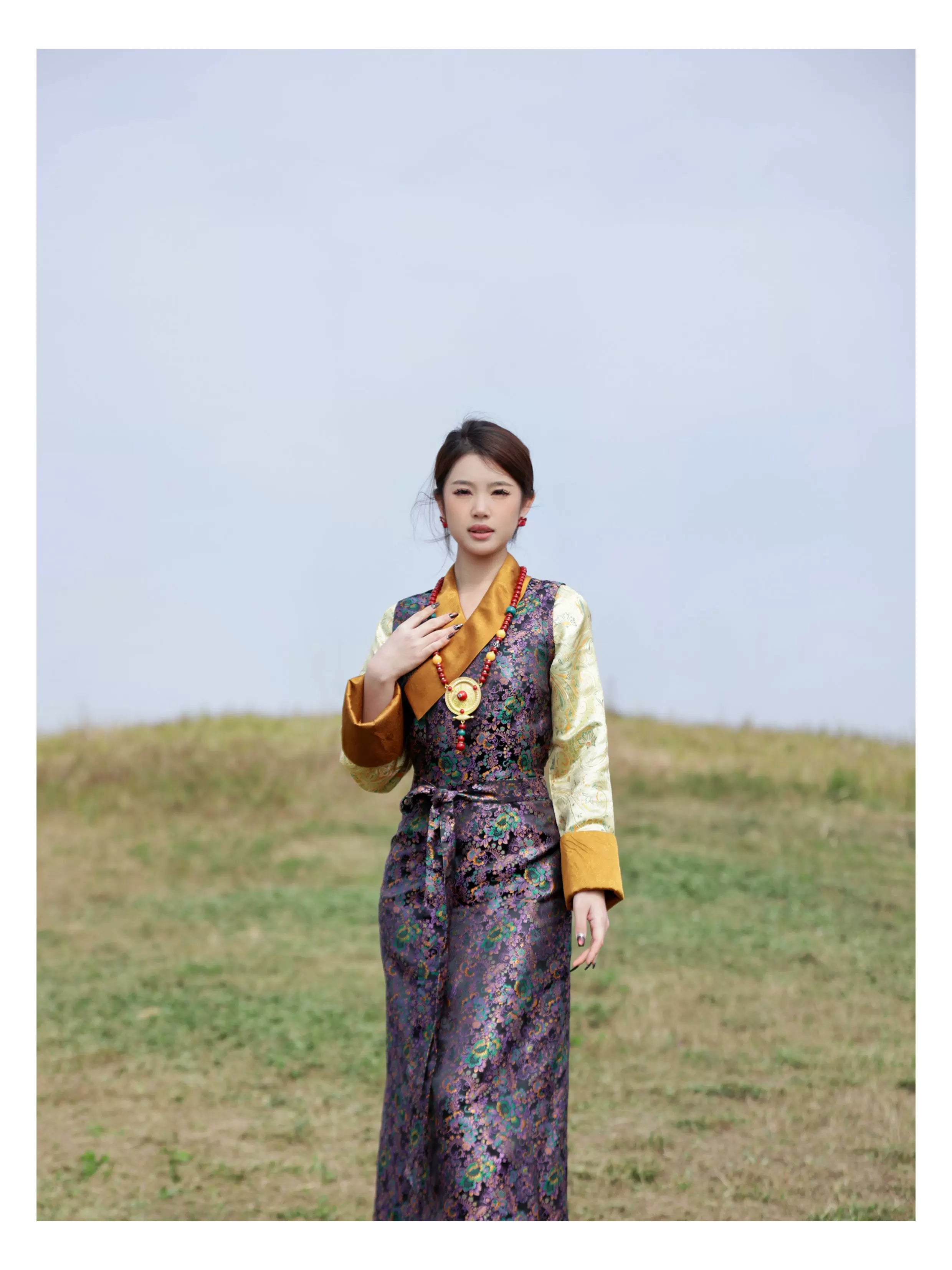 tibetan new year dress As the Tibetan New Year, or Losar, approaches, preparations are in full swing in Lhasa, the capital of the #Xizang autonomous region, with families busy following centuries-old customs to seek blessings and