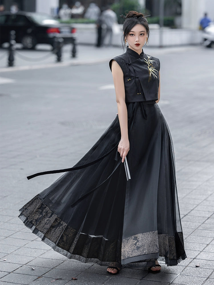 Oriental Grace – Hanfu-Inspired Set | Embroidered Bamboo Tassel Vest with Qipao Collar Top & Mamian Skirt