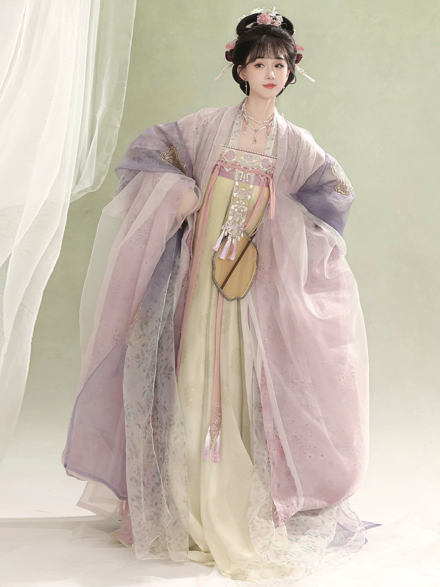 Hua Chenxiyue Tang Dynasty Hanfu Set | Chest-Length Eight-Panel Broken Skirt with Wide-Sleeve Shirt