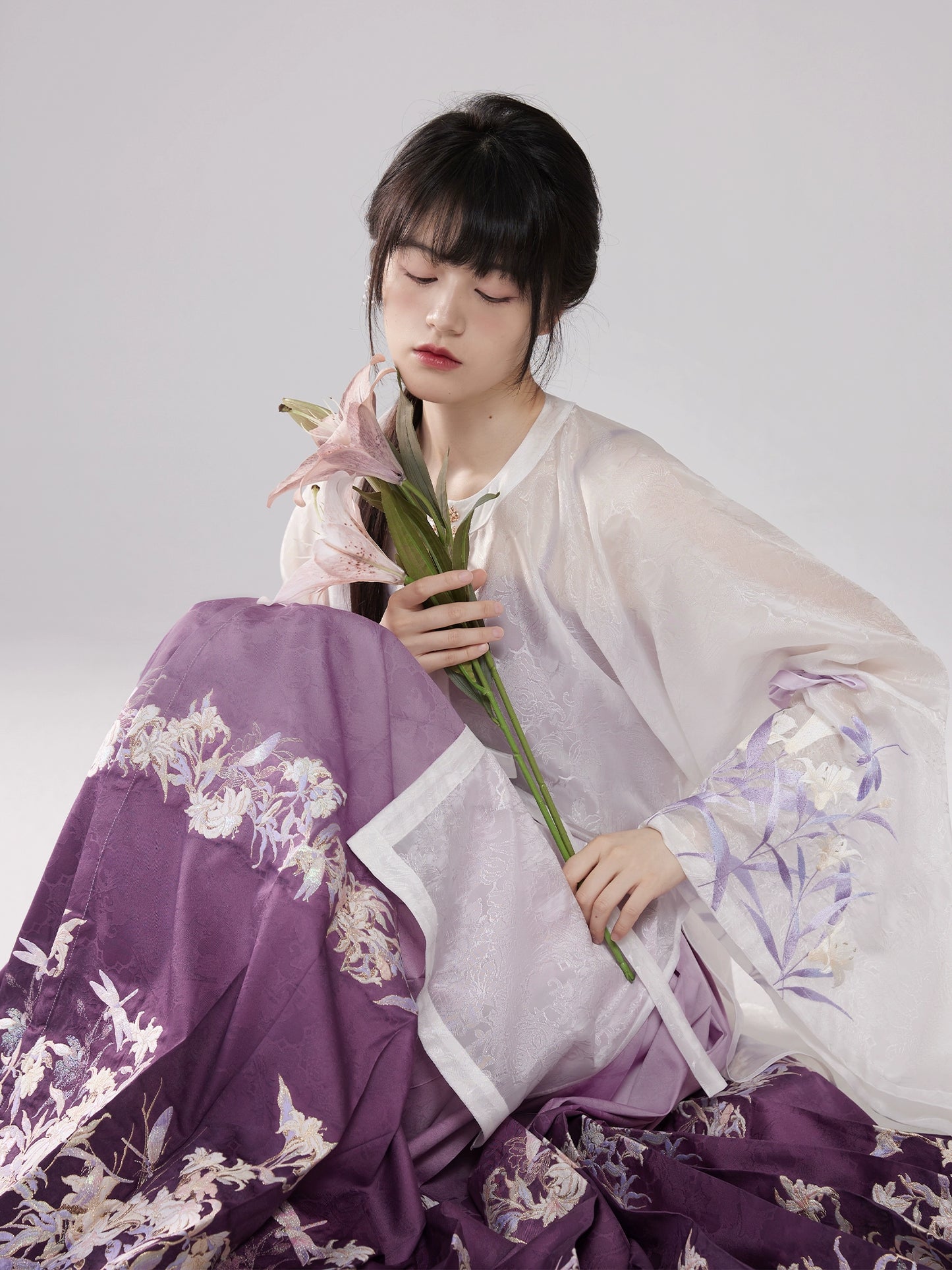 [Mountain Mist Lily] Imitation Makeup Flower Horse Dress Crew Neck Ming Hanfu Suit Women