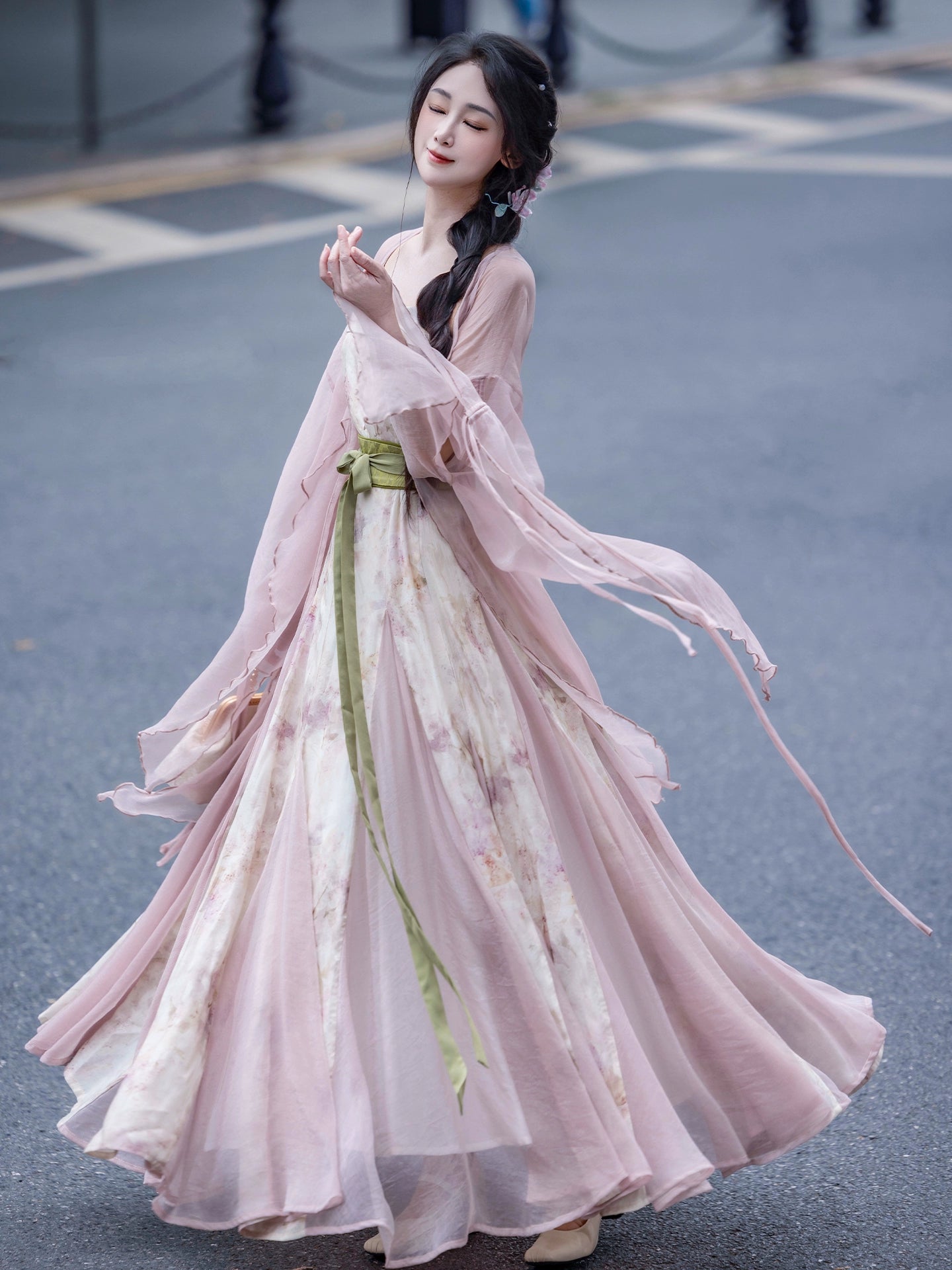 Pink Chinese style Han element dress big pendulum fish tail tattered sleeve fairy energy spring and summer suit