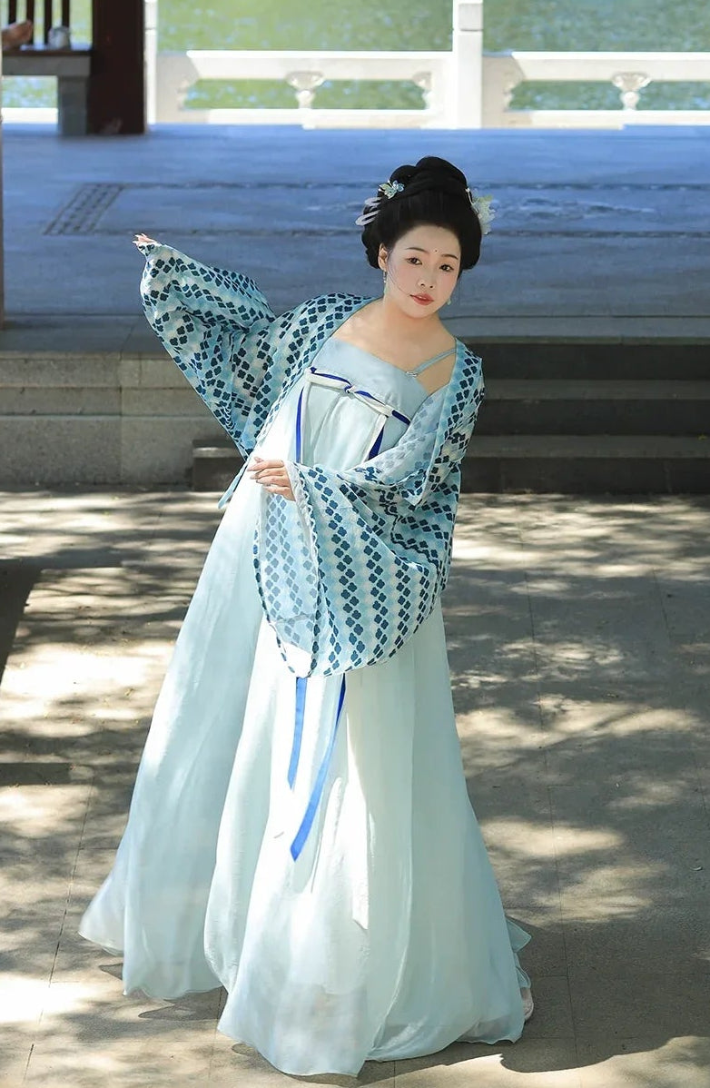 Bicheng – Plus Size Tang-Style Hanfu | Famen Temple Inspired Qi-Xiong Set for Autumn - Yandan_Hanfu