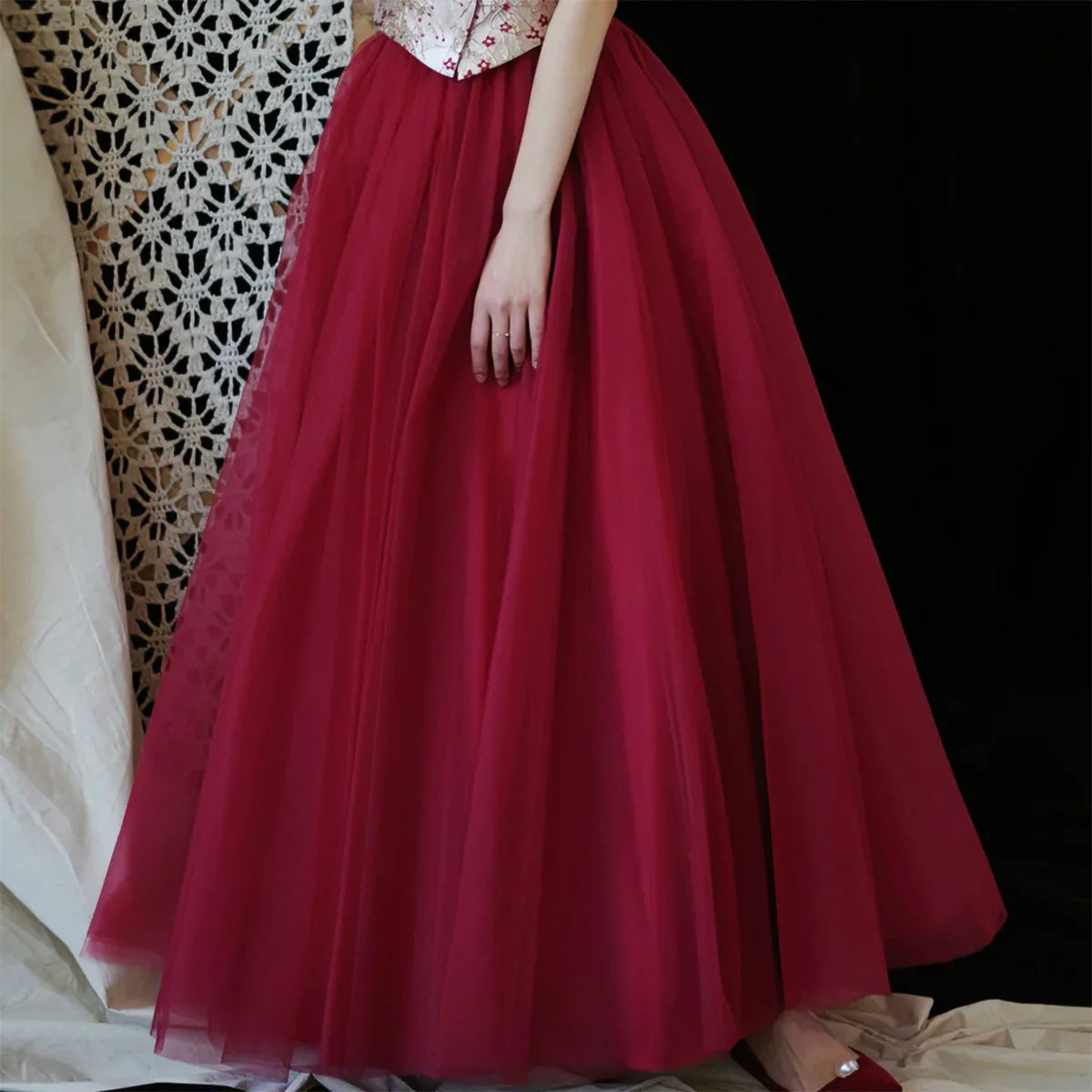 Mei Xue Gauze Dress Set Bridal Red Engagement Dress Cheongsam Xiuhe Long Red Gauze skirt, the skirt length is modified by yourself. / (Top) M size Mei Xue Gauze Dress Set Bridal Red Engagement Dress Cheongsam Xiuhe Long Red Gauze skirt, the skirt length is modified by yourself. / (Top) M size