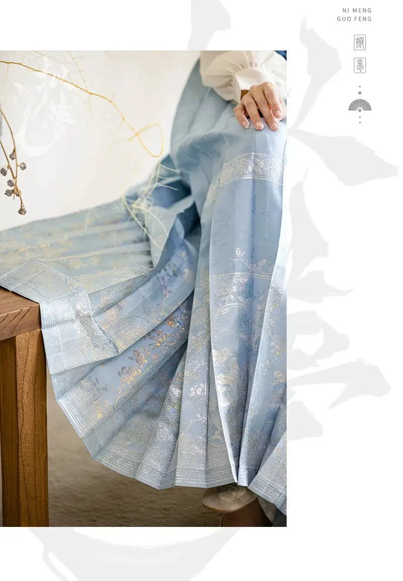 This blue hanfu coat features elegant hanfu sleeves and a hanfu jacket design inspired by Song Dynasty hanfu. Perfect for pairing with a princess hanfu dress or hanfu shirt, it’s loved by hanfu woman and hanfu female fans. Combining chinese clothing patterns with a hanfu modern style, it’s ideal for modern Chinese New Year clothes. Shop from Chinese clothing brands online, the best Chinese designer clothing websites, or explore demarzo Chinese clothing for timeless fashion.