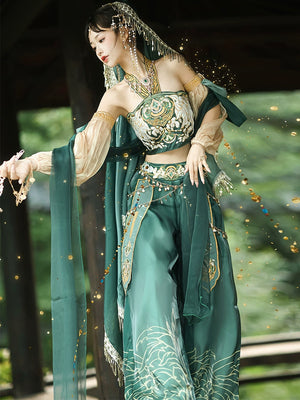  Discover green hanfu for women with elegant hanfu sleeves, intricate hanfu patterns, and layered designs. Perfect for princess hanfu dress, fairy hanfu dress, sexy hanfu, or hanfu cosplay. Pair with a hanfu skirt, hanfu coat, or dark green hanfu jacket. For men, shop modern hanfu male robes inspired by Tang Dynasty hanfu. Visit our hanfu shop for the best hanfu for sale.