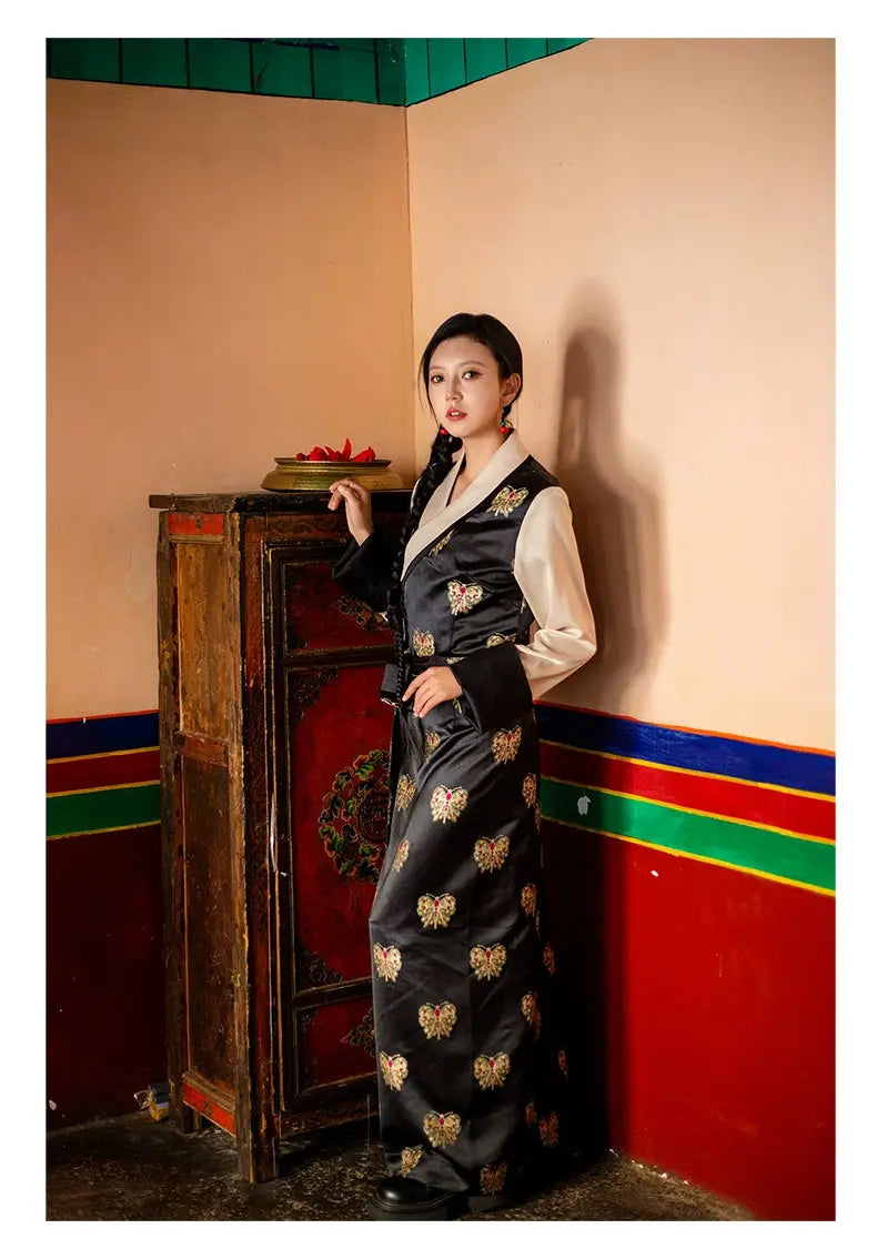 Tibetan traditional long skirt clothing