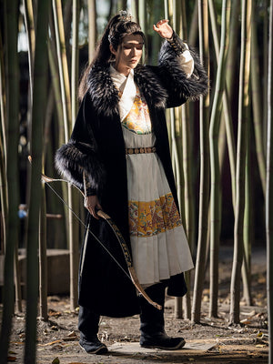 Discover black hanfu and stylish hanfu coats with elegant hanfu sleeves and Song Dynasty hanfu charm. Perfect as a princess hanfu dress or layered with a hanfu jacket and hanfu shirt, it suits any hanfu woman. Inspired by chinese clothing patterns, it blends tradition with modern Chinese clothes and modern Chinese New Year clothes. Shop now at the best Chinese designer clothing websites and trusted Chinese clothing brands online, including demarzo Chinese clothing.