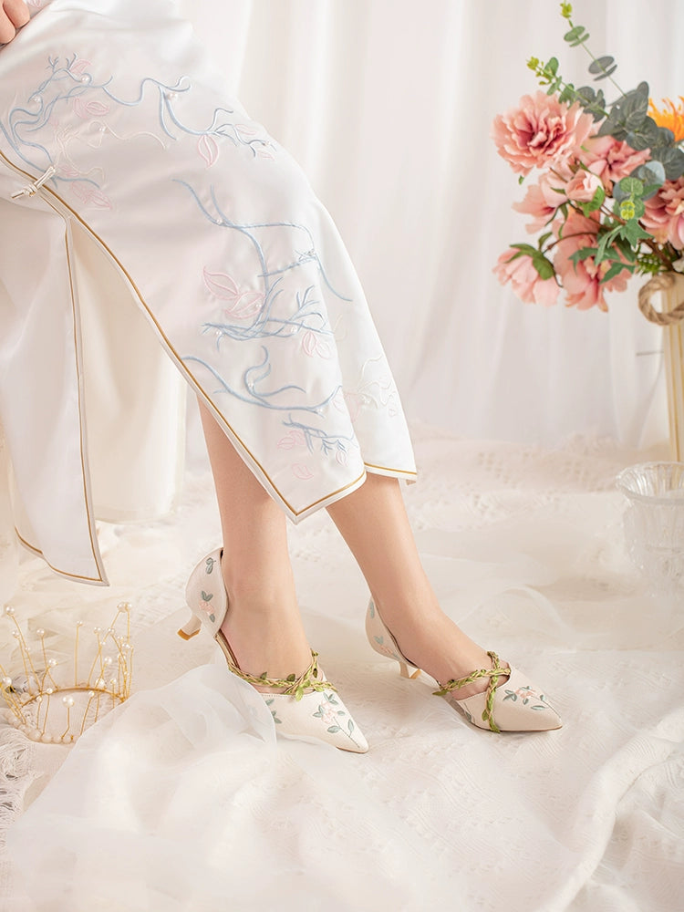 Vine embroidery cheongsam shoes