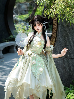Detailed view of Flower Marriage Green Lolita Dress with floral appliqué and pearl accents, ideal for Chinese Lolita enthusiasts.