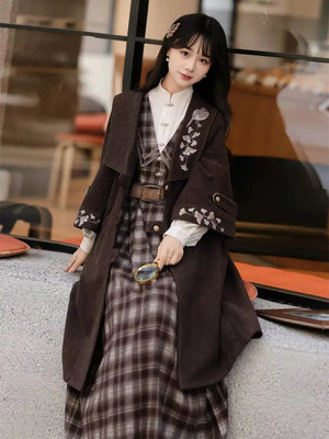 Stay elegant with this black winter hanfu, featuring flowing hanfu sleeves and a hanfu jacket design. Inspired by Song Dynasty hanfu, it’s perfect for layering with a princess hanfu dress or hanfu shirt. Crafted with Chinese clothing patterns, this hanfu coat blends tradition and modern style. Ideal for modern Chinese New Year clothes, it’s loved by fans of hanfu female fashion and top chinese clothing brands online.