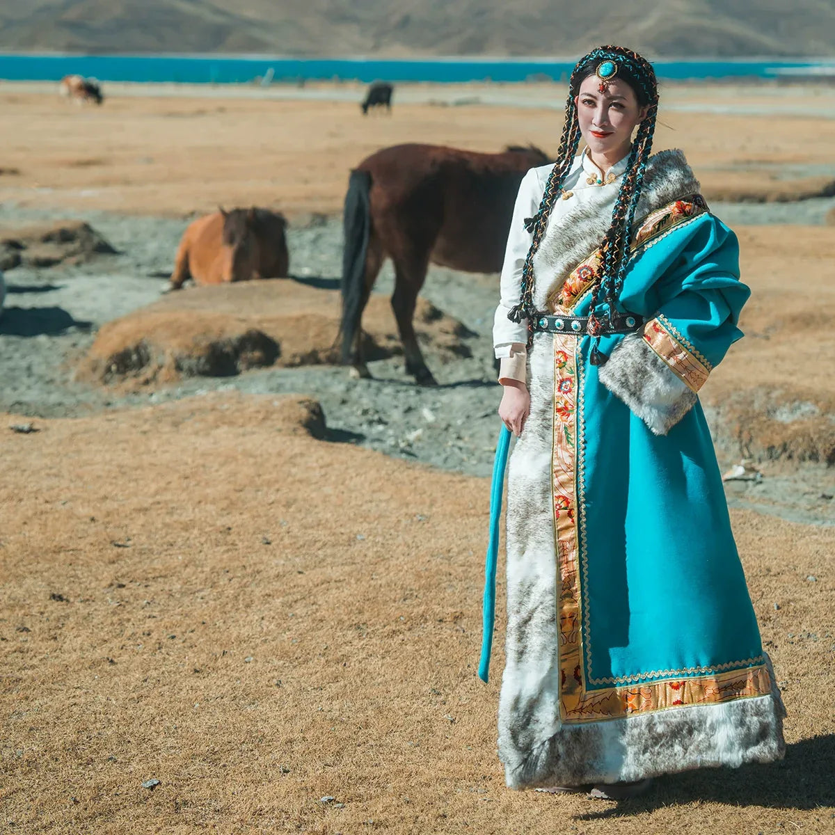 Peacock Blue Tibetan Robe | Wearable Art for a Modern Cultural Experience - Yandan_Hanfu