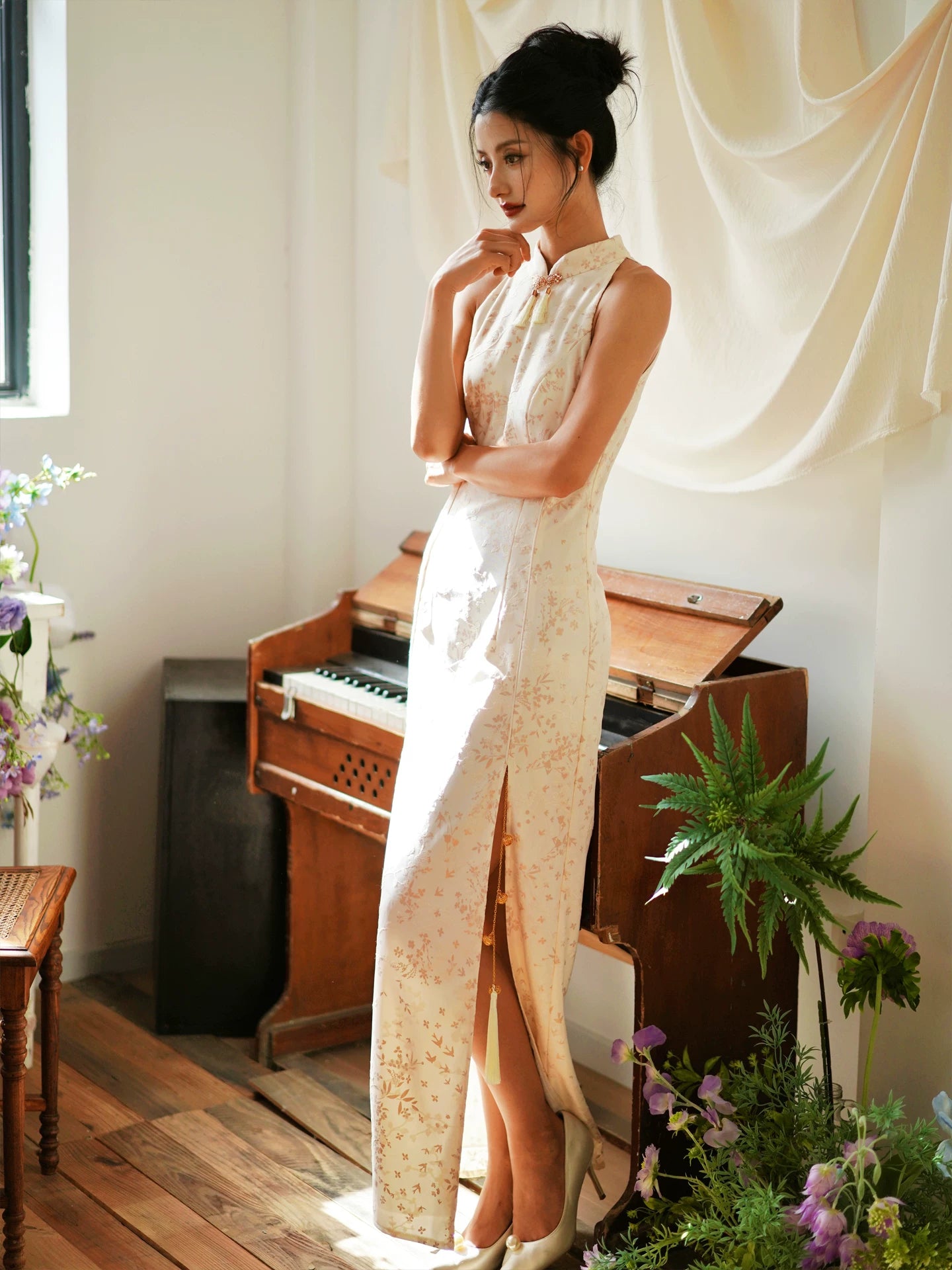 Mibell Improved Cheongsam | Dark Beige Bell-Silhouette Qipao Wedding Engagement Dress - Dark Beige Mibell bell Improved Cheongsam / S Mibell Improved Cheongsam | Dark Beige Bell-Silhouette Qipao Wedding Engagement Dress - Dark Beige Mibell bell Improved Cheongsam / S