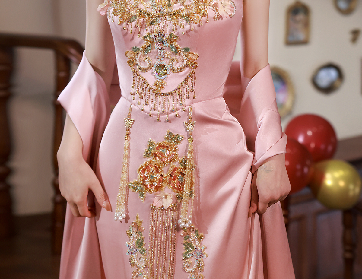 Jade Pool Original New Chinese Style Evening Gown for Engagement & rich powder / M Jade Pool Original New Chinese Style Evening Gown for Engagement & rich powder / M