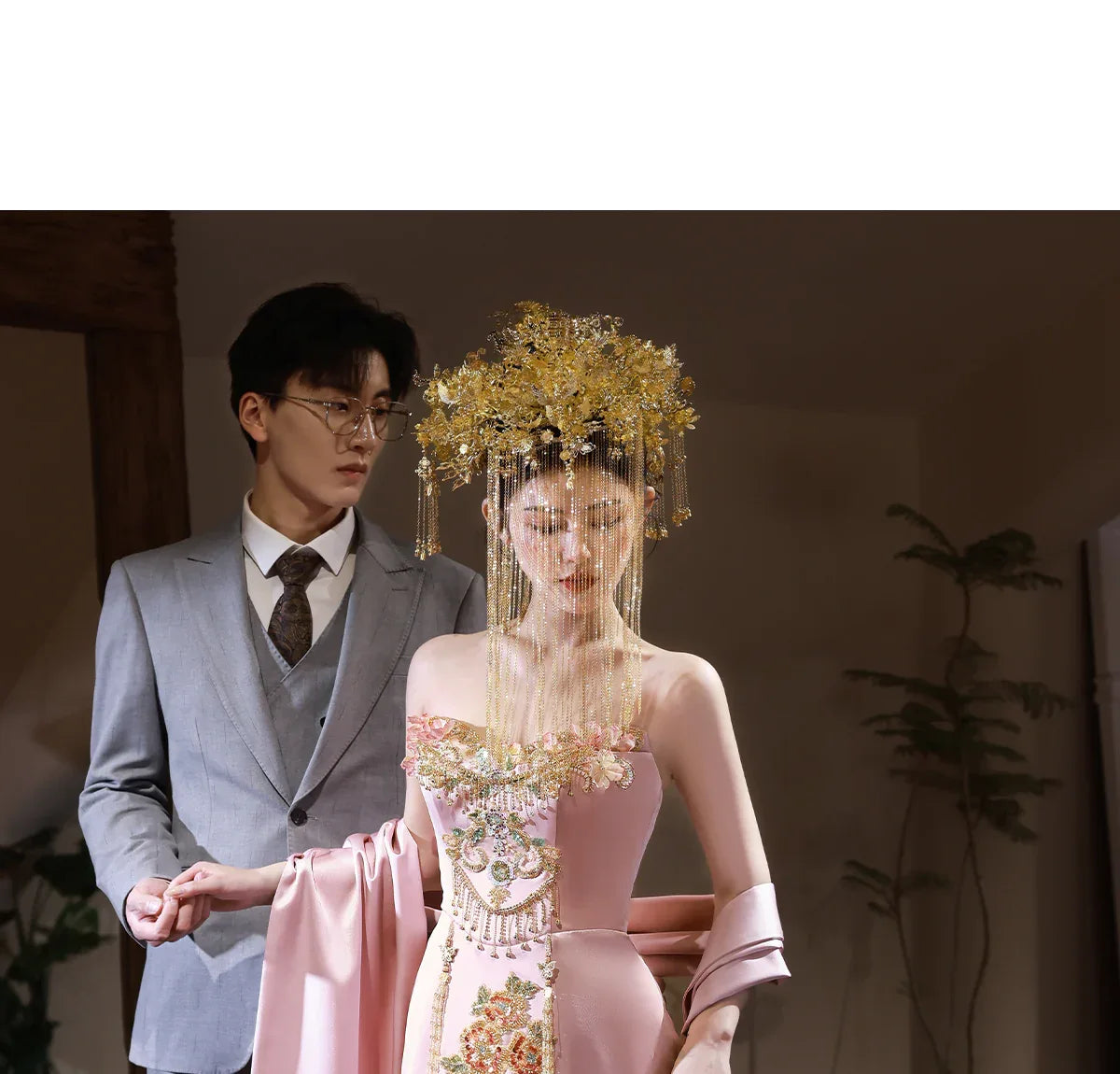 Jade Pool Original New Chinese Style Evening Gown for Engagement & rich powder / M Jade Pool Original New Chinese Style Evening Gown for Engagement & rich powder / M