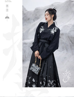 Discover a black modern hanfu with elegant hanfu sleeves, a stylish hanfu jacket, and timeless charm. Perfect for princess hanfu dress, fairy hanfu dress, or casual hanfu, it suits every hanfu woman. Pair with a hanfu shirt or wear it as a modern hanfu dress. Inspired by Ming Dynasty hanfu, it’s ideal for hanfu cosplay or as a cozy winter hanfu. Visit our hanfu shop for the best modernised hanfu and authentic blue hanfu.