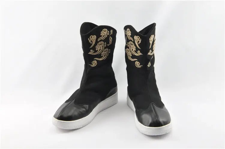 Explore Black hanfu boots, hanfu shoes, and ancient Chinese shoes designed for tradition and style. From Chinese wedding shoes to Chinese flat shoes and Chinese Mary Jane shoes, our collection suits every occasion. Celebrate with Chinese traditional shoes, or try unique Chinese wrestling shoes and festive Chinese New Year Ja Morant shoes.