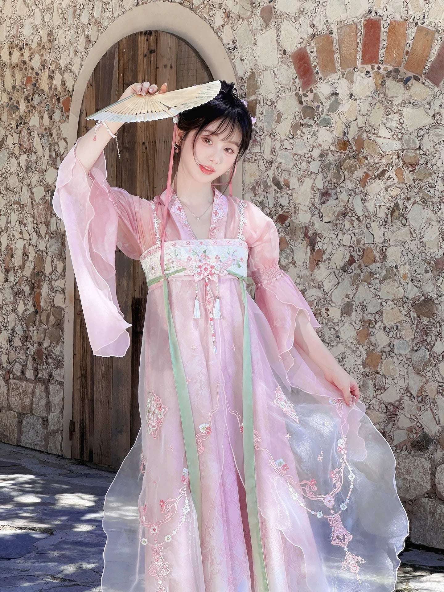 Blowing dreams and flowers, pink Tang-made daily Hanfu