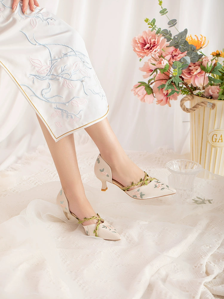 Vine embroidery cheongsam shoes