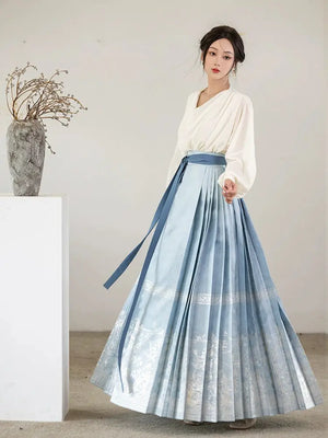 This blue hanfu coat features elegant hanfu sleeves and a hanfu jacket design inspired by Song Dynasty hanfu. Perfect for pairing with a princess hanfu dress or hanfu shirt, it’s loved by hanfu woman and hanfu female fans. Combining chinese clothing patterns with a hanfu modern style, it’s ideal for modern Chinese New Year clothes. Shop from Chinese clothing brands online, the best Chinese designer clothing websites, or explore demarzo Chinese clothing for timeless fashion.