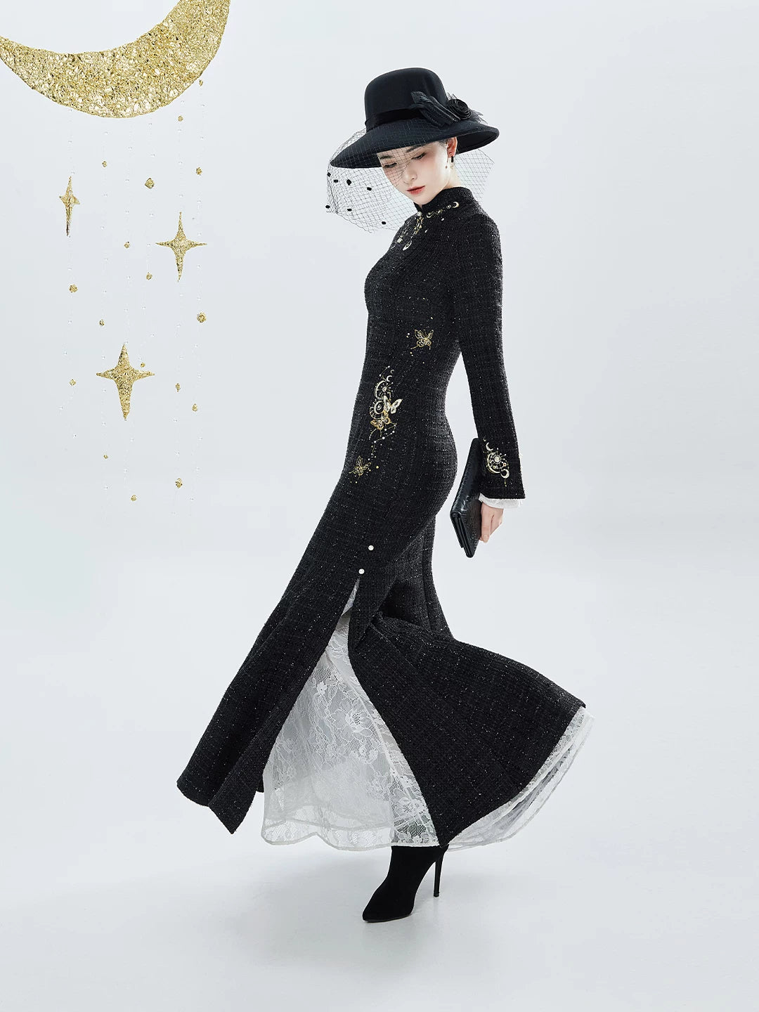 Black fishtail qipao worn without cape