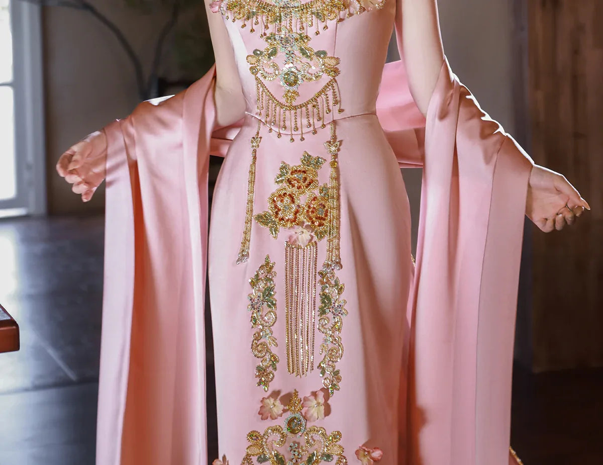 Jade Pool Original New Chinese Style Evening Gown for Engagement & rich powder / M Jade Pool Original New Chinese Style Evening Gown for Engagement & rich powder / M