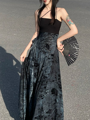 This elegant black hanfu features flowing hanfu sleeves, a chic hanfu jacket, and layered designs. Perfect as a princess hanfu dress, fairy hanfu dress, or casual hanfu, it suits every hanfu woman. Pair with a hanfu shirt or wear it as a modern hanfu dress, inspired by Ming Dynasty hanfu. Ideal for hanfu cosplay or as a warm winter hanfu, it’s available at our trusted hanfu shop. Explore styles from the best Chinese designer clothing websites and modern Chinese clothes collections.