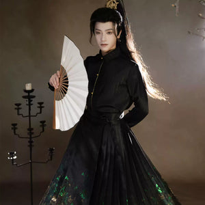 Modern Hanfu shirt and gold-pattern pleated skirt styling