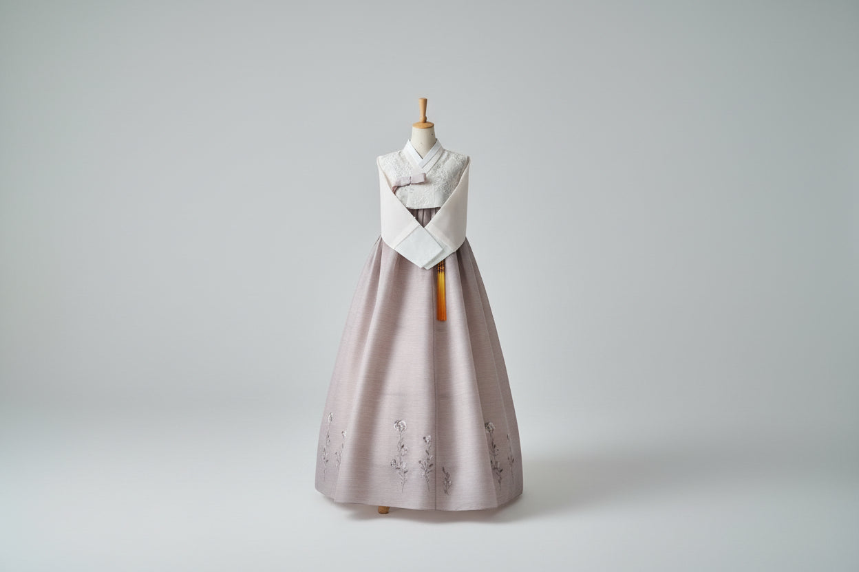  Pastel embroidered korean hanbok elegant traditional korean dress