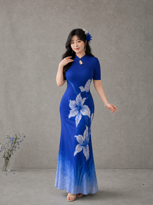 Plus size cheongsam elegant blue lily print plus size long cheongsam short sleeve mandarin collar qipao for curvy women front view