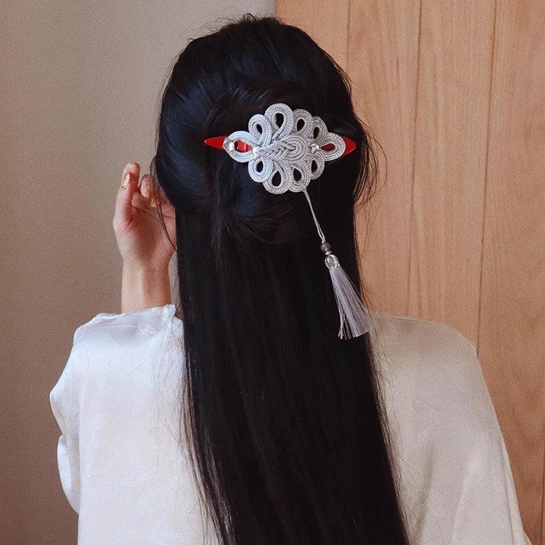 Realm of Grace – New Chinese Style Vintage Hair Claw | Elegant Tassel Shark Clip & Duckbill Barrette - Yandan_Hanfu