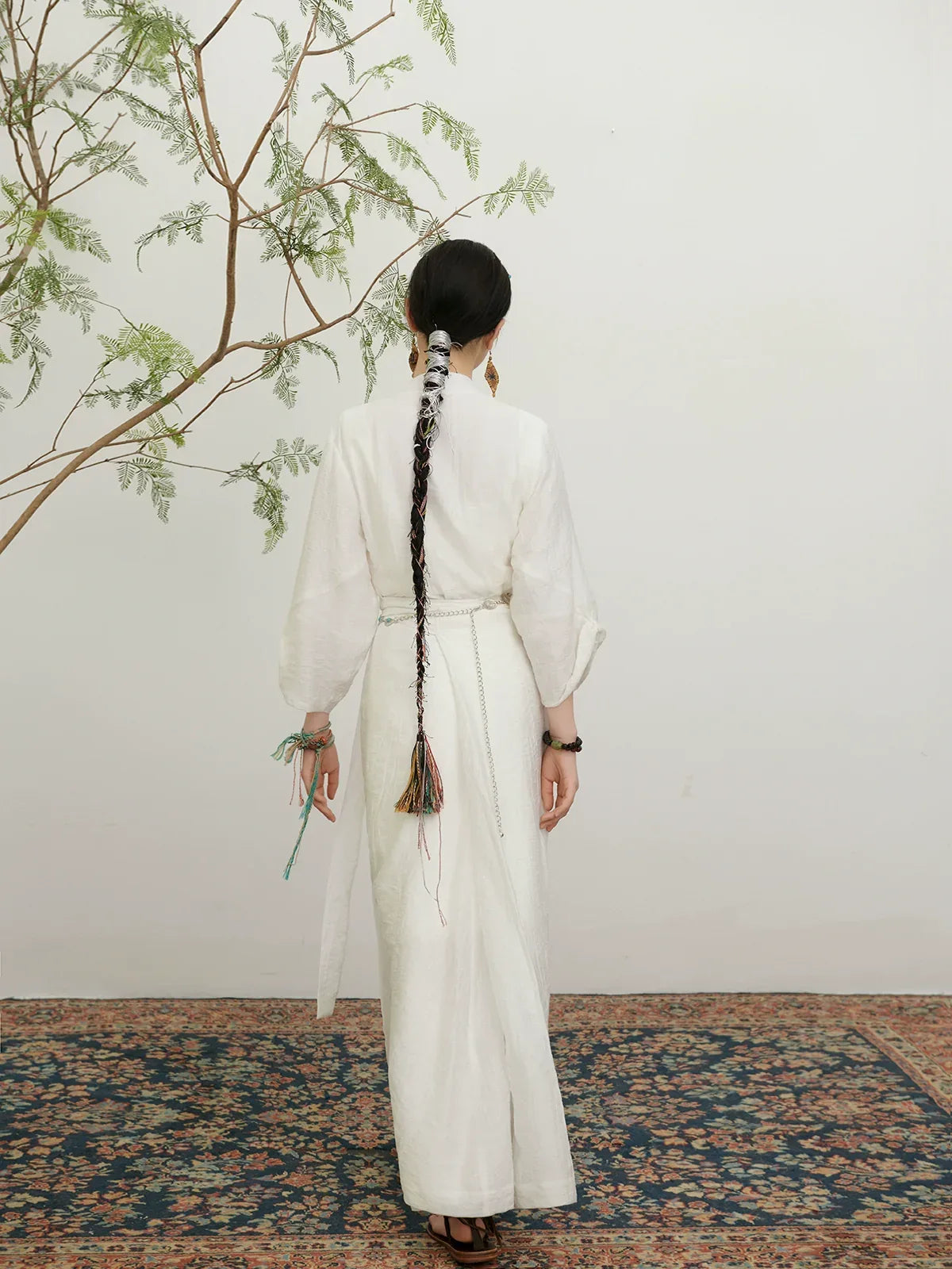 Realm of white v neck white gown yunshang tibetan inspired new chinese style dress for women fabric detail