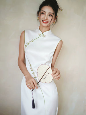  Ruoxi white minimalist engagement dress improved cheongsam style for wedding license and small ceremony fabric detail

