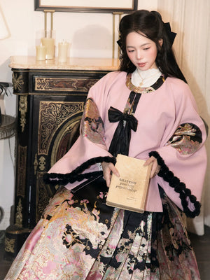 Spring mountain dragon embroidered cape hanfu new chinese style brocade ma mian skirt floral gold weave set for women fabric detail

