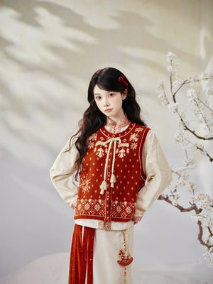 Suian hanfu inspired winter outfit knit bijia vest bow sleeve top and flowy skirt set for women back view