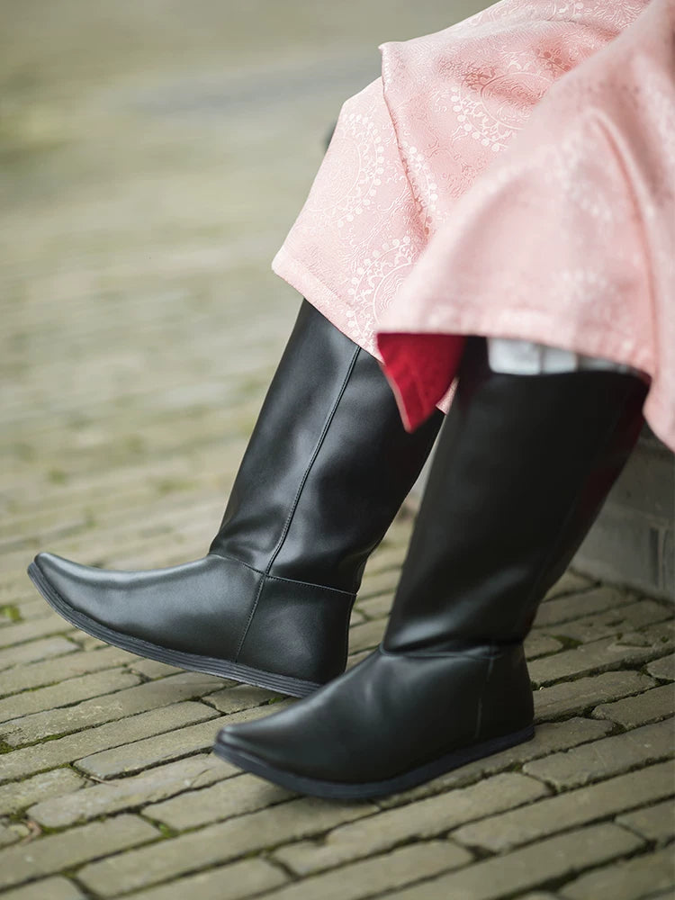 Tang dynasty liuhe boots unisex black leather hanfu boots for men and women