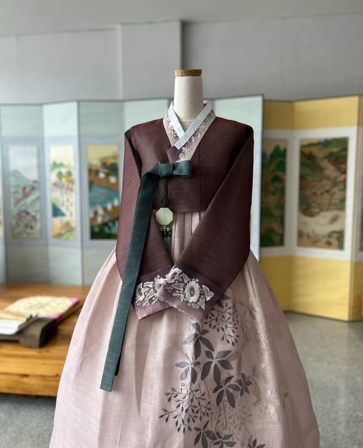 Traditional korean wedding hanbok embroidered floral jeogori and chima set for cultural events