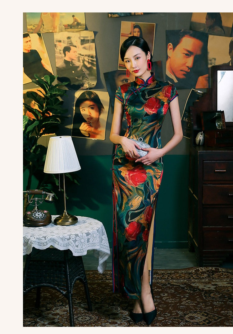 Vintage boho cheongsam dark green tropical floral print short sleeve midi qipao dress with mandarin collar for women fabric and floral detail