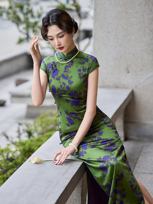 Vintage elegant silk cheongsam olive green blue floral print mulberry silk short sleeve slim maxi qipao dress for women fabric and print detail