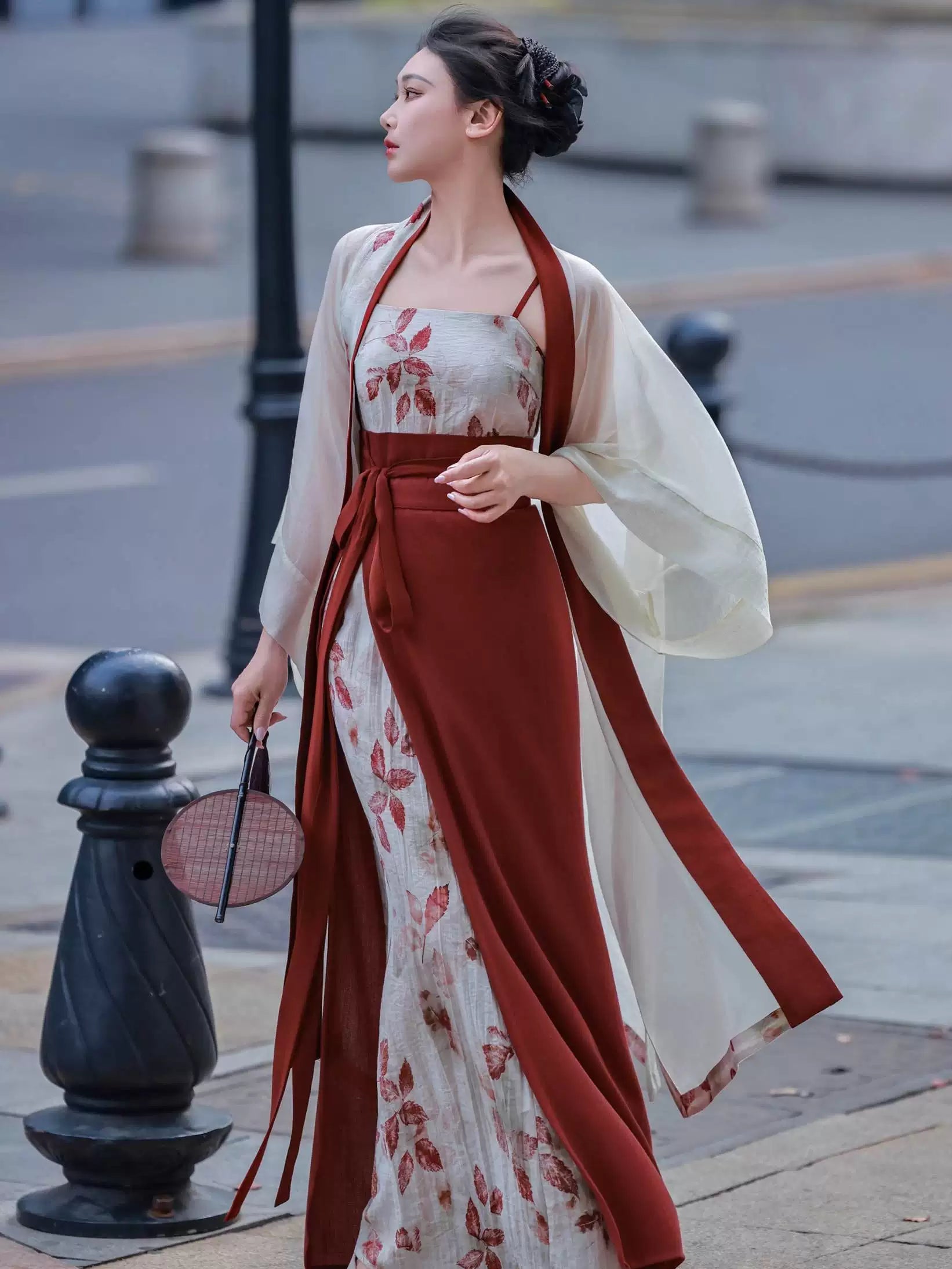 Vintage street chinese style modern hanfu white floral sheer wide sleeve robe and burgundy slip top with mamian skirt set for women floral detail
