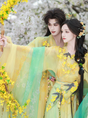 Welcome spring embroidery wei jin southern and northern dynasties outing flower dynasty festival flower god hanfu for men and women couples front view

