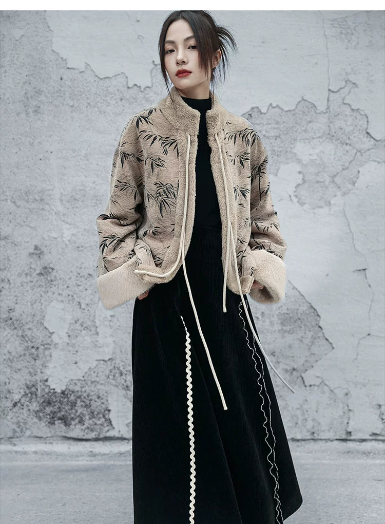 Women yinqiu winter coat bamboo leaf jacquard contrasting color plush cotton woolen top full length view