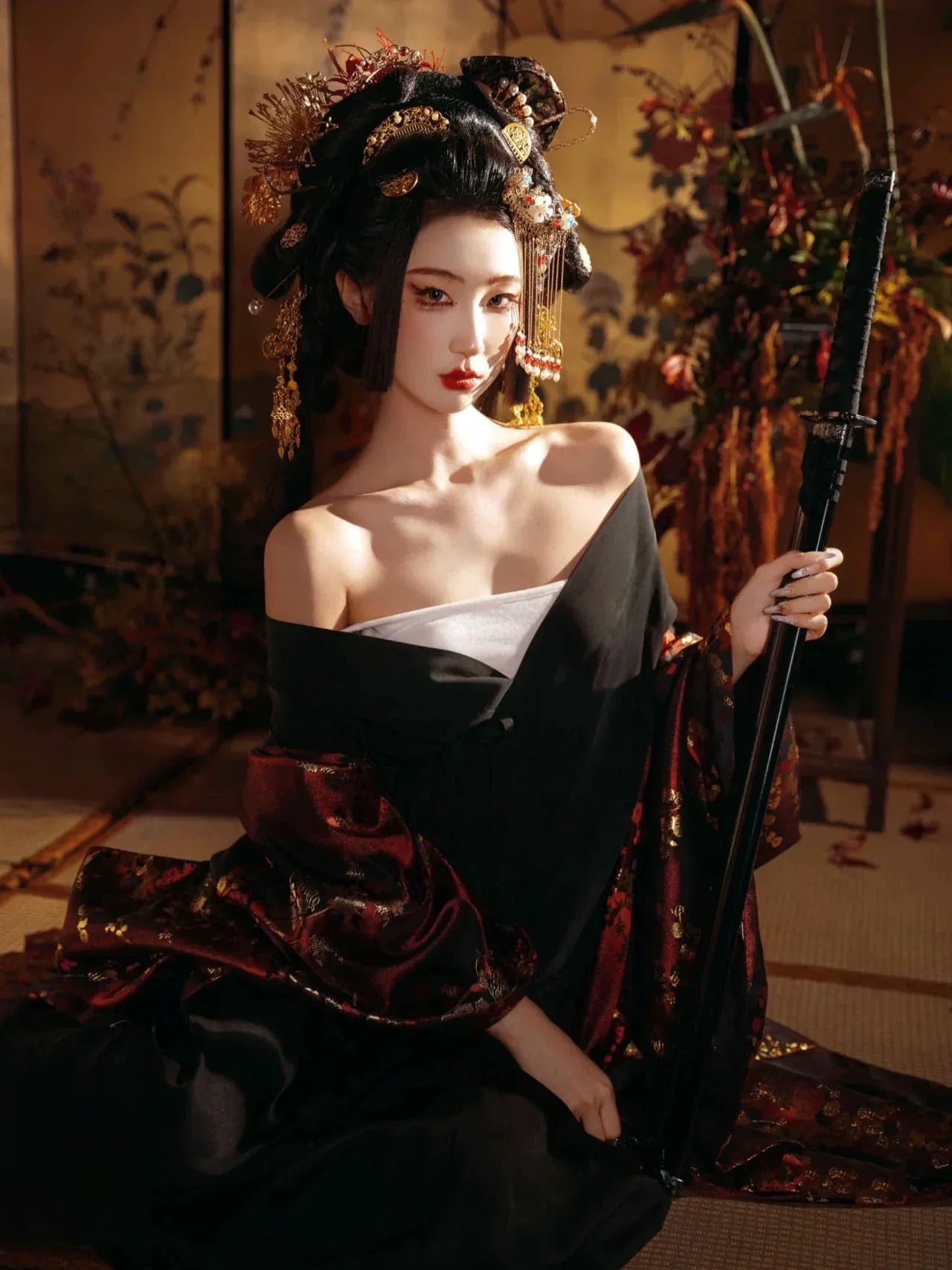 Yanjian style korean black hanbok exotic long robe outfit for photoshoots and stage