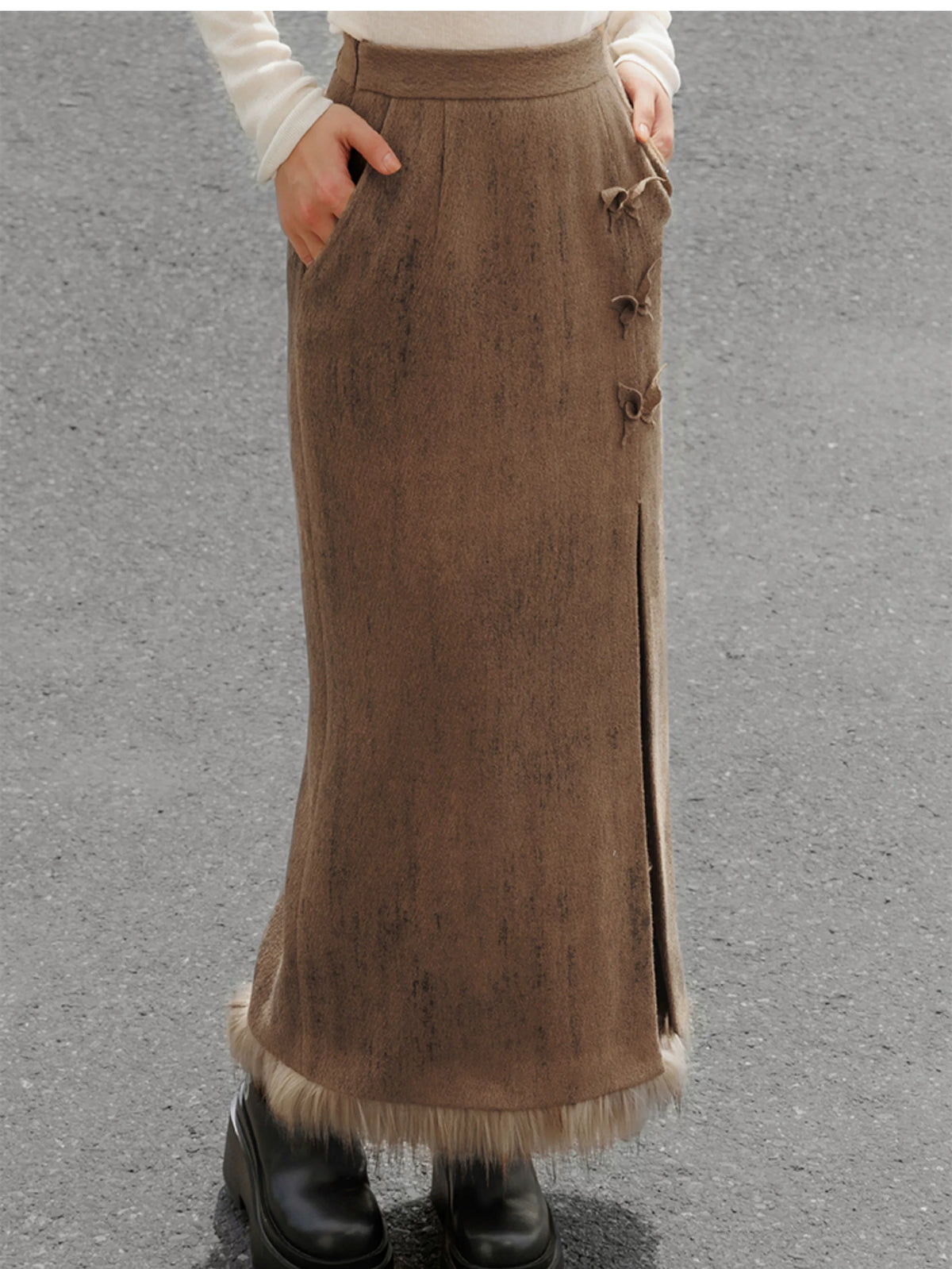 Coffee midi skirt pockets and faux-fur hem detail