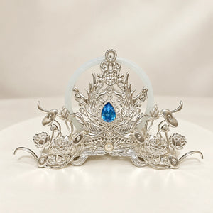 Blue-accent front crown displayed alone