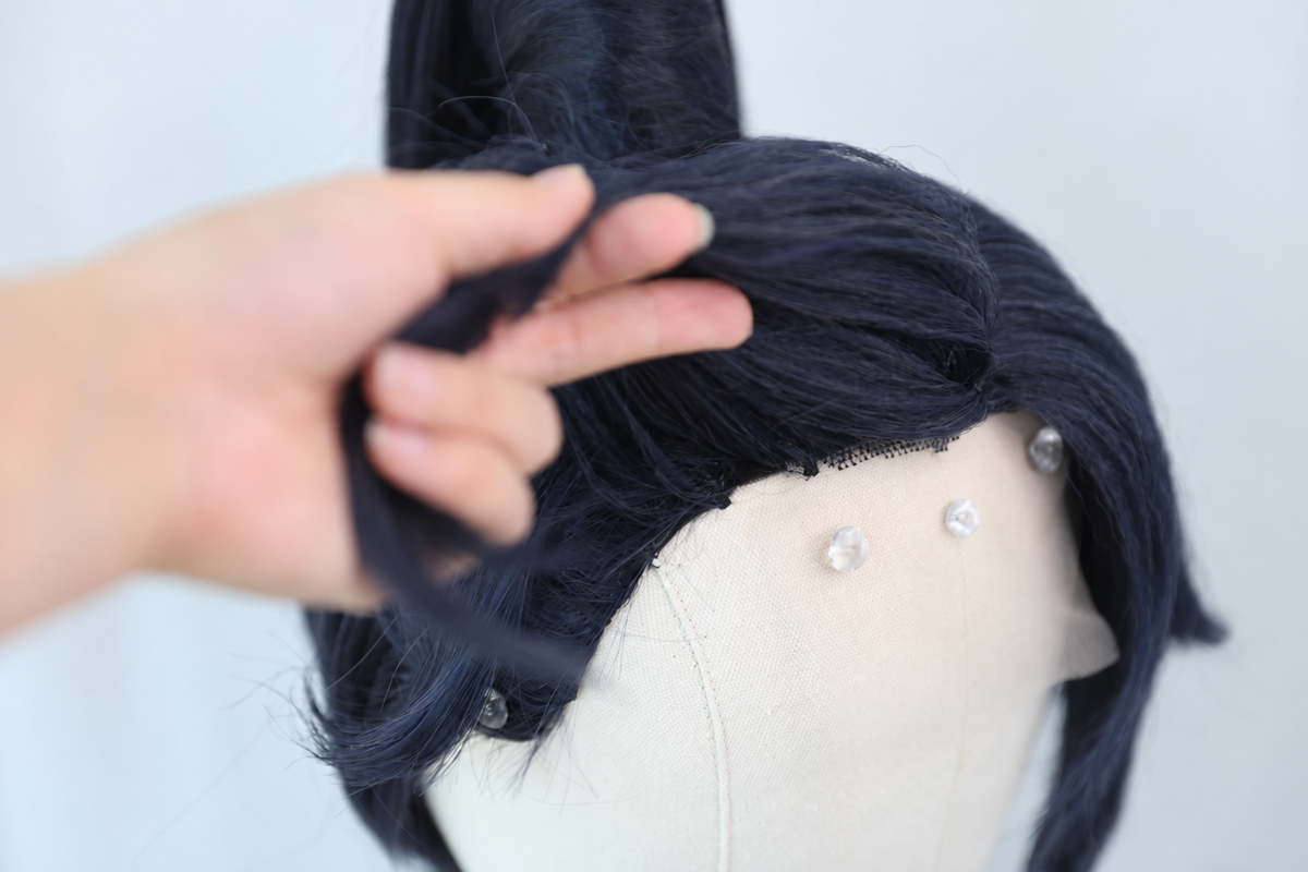 Close-up of the Fu Rong wig front hairline construction