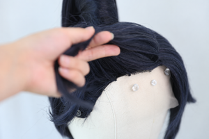 Close-up of the Fu Rong wig front hairline construction