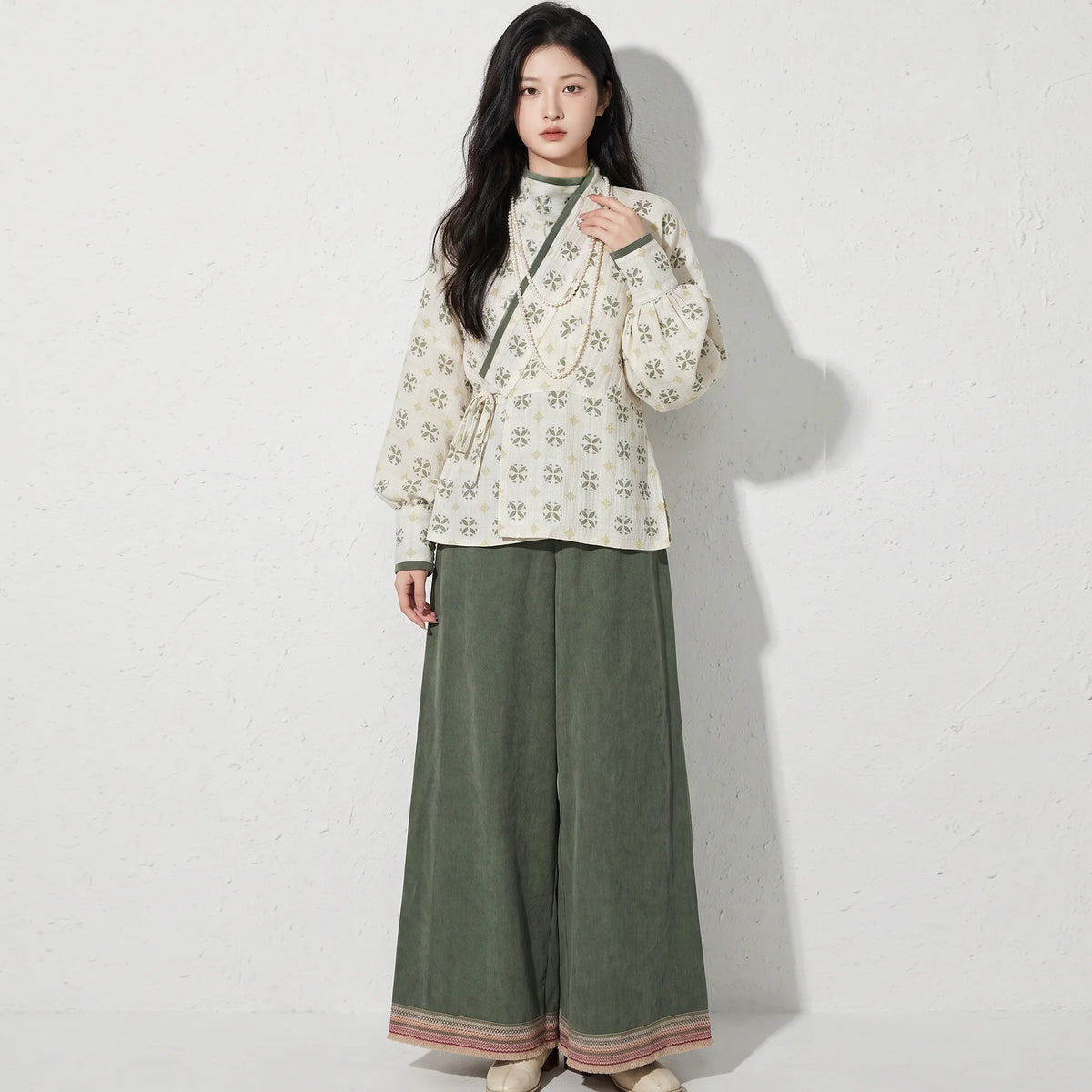 Green Botanical Modern Hanfu — original product photograph 16