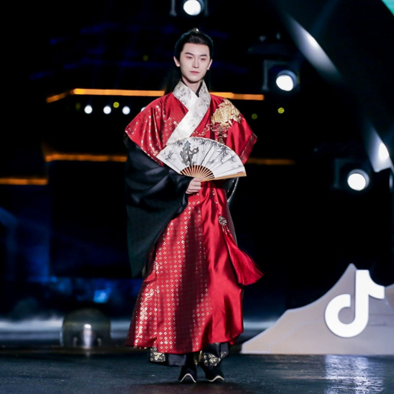 Online hanfu shop offering traditional and modern hanfu clothing for sale, including Song Dynasty and Ming Dynasty styles, male and female hanfu, hanfu dresses, coats, jackets, and Chinese New Year outfits. Perfect for casual, cosplay, and martial arts use